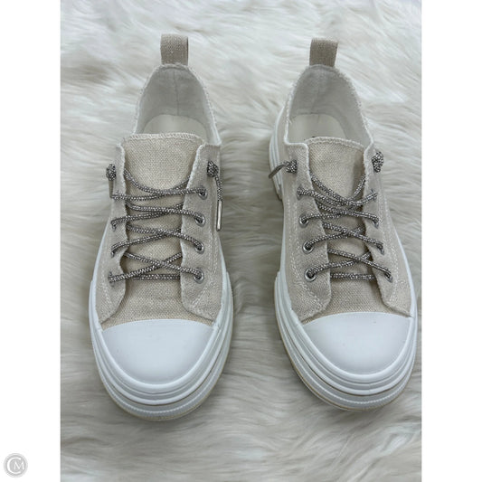 Shoes Sneakers By Very G In Cream, Size: 8.5