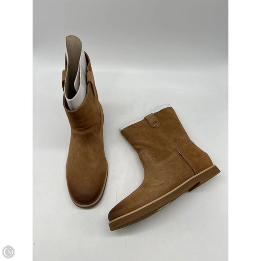 Boots Designer By Ugg In Brown, Size: 6