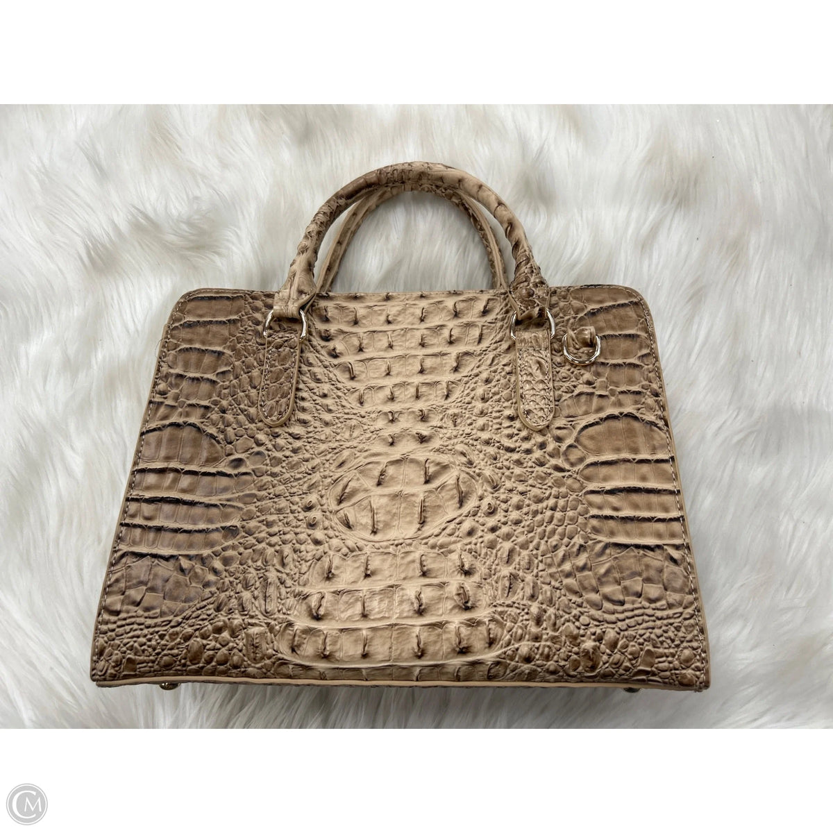 Handbag By Clothes Mentor, Size: Medium