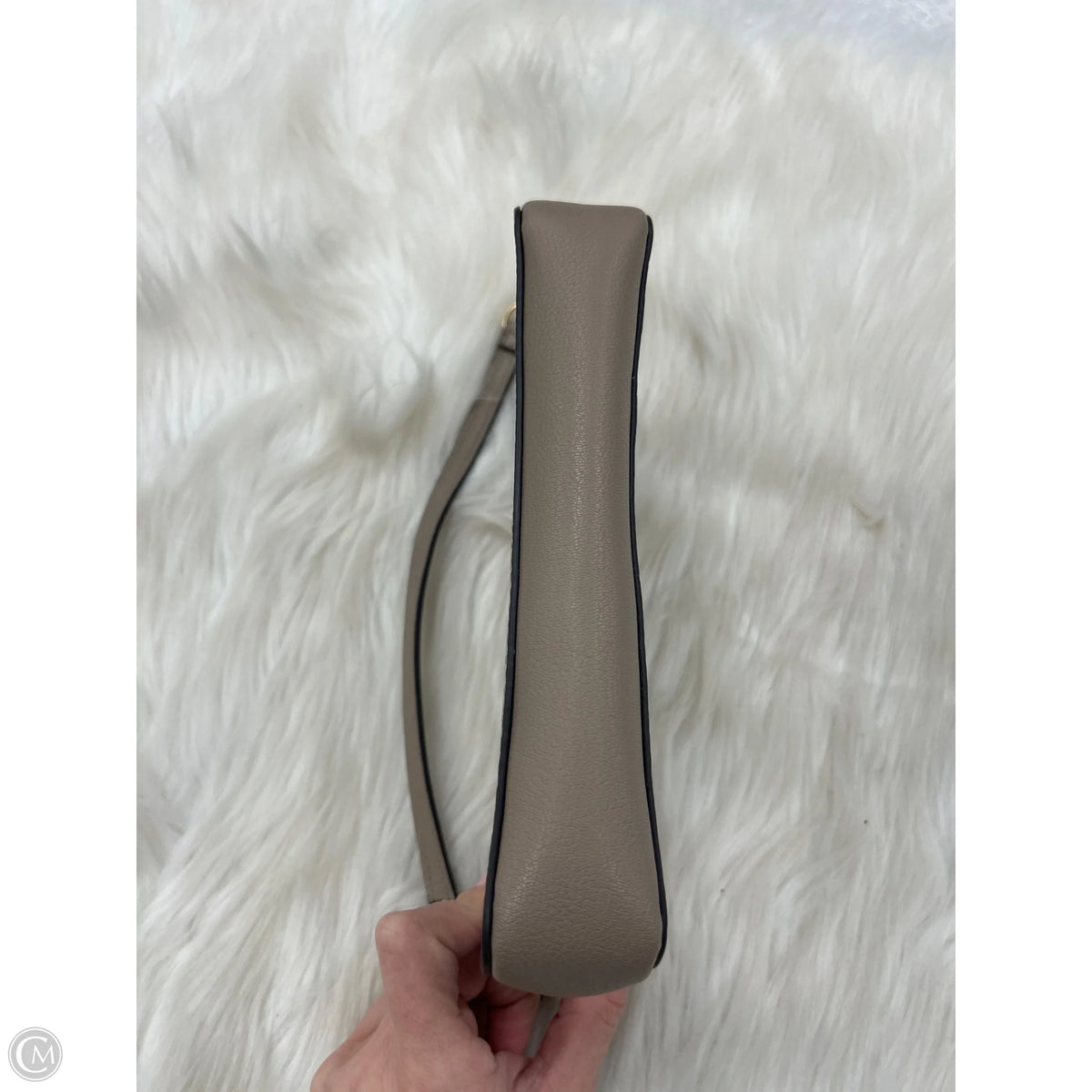 Wristlet By Clothes Mentor, Size: Medium