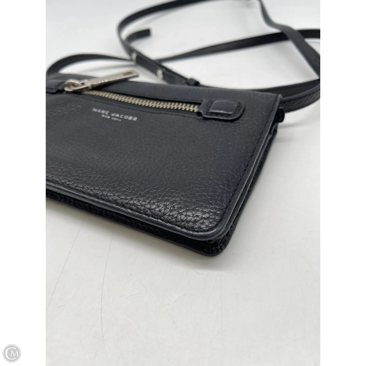 Crossbody Luxury Designer By Marc Jacobs, Size: Small