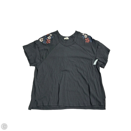 Top Short Sleeve By Festi In Grey, Size: 1x