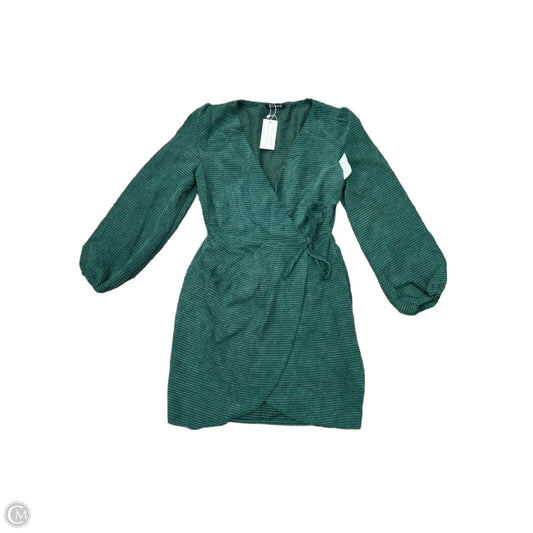Dress Casual Short By Simplee In Green, Size: M