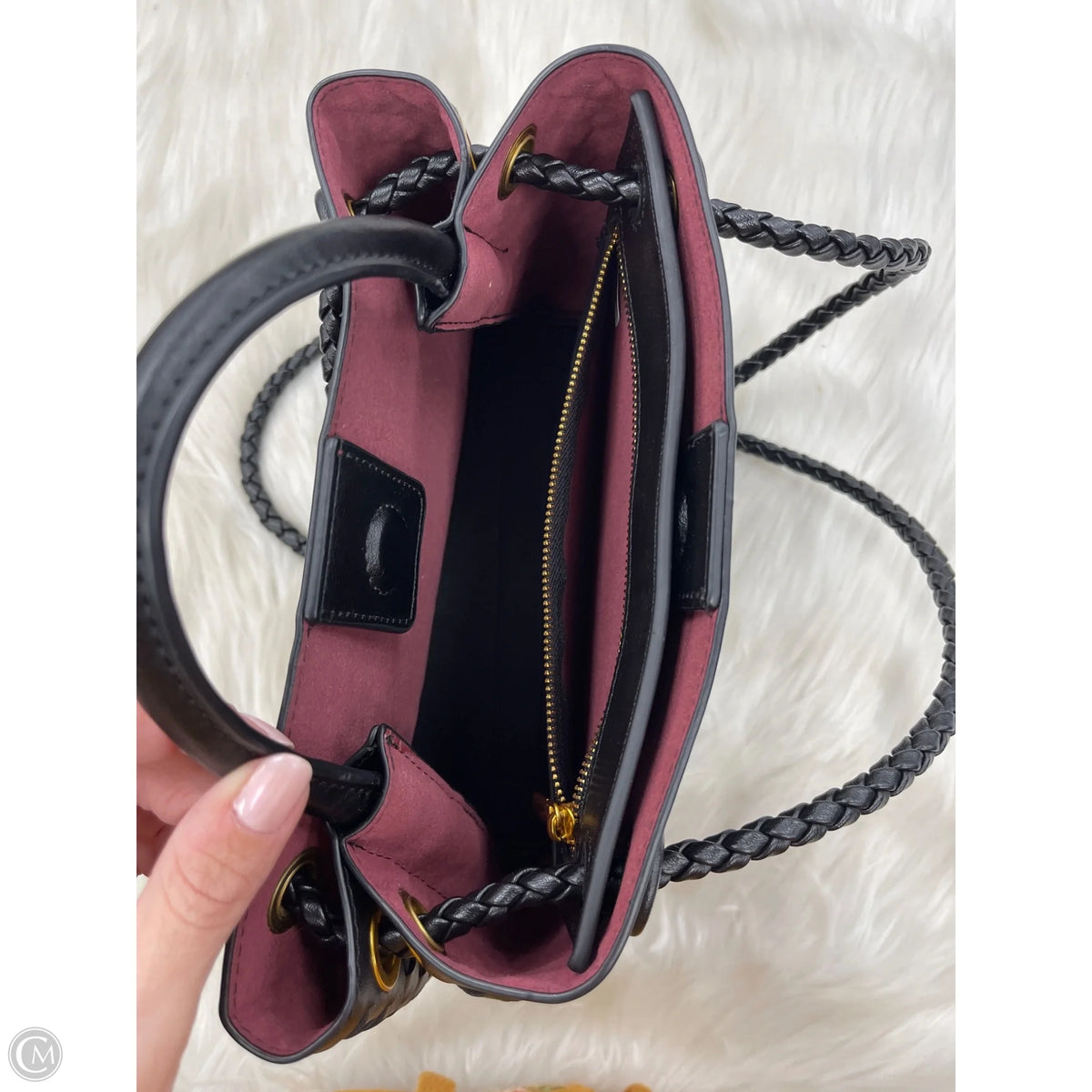 Crossbody By Clothes Mentor, Size: Small