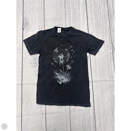 Top Short Sleeve By Maurices In Black, Size: S