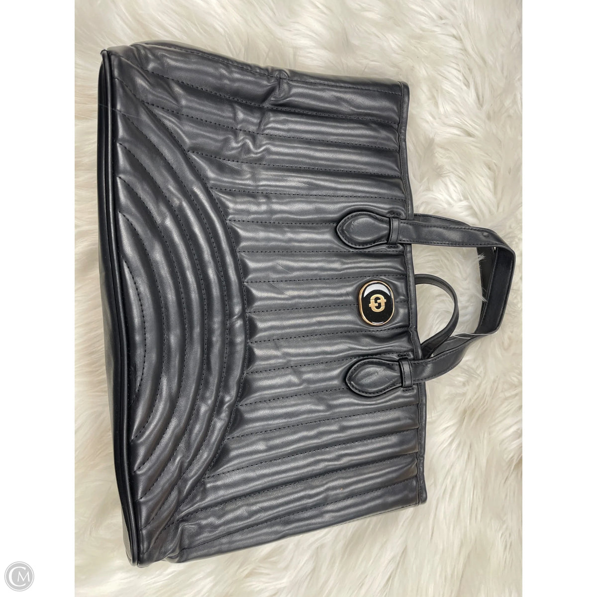 Crossbody By Clothes Mentor, Size: Medium