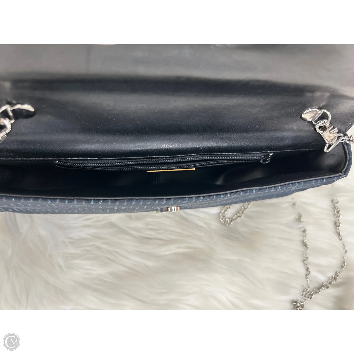 Crossbody By J Renee, Size: Small