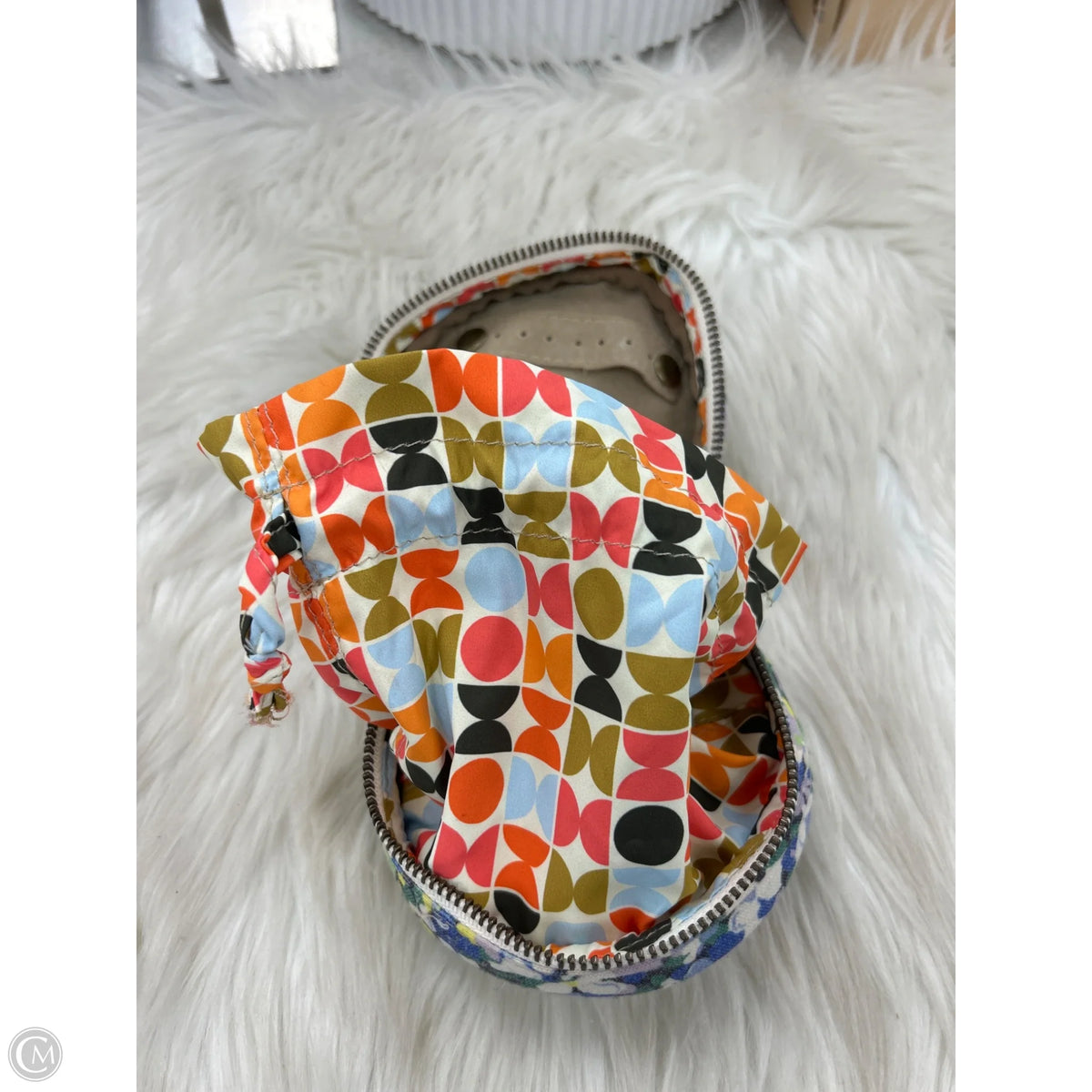 Jewelry Case By Clothes Mentor, Size: Small