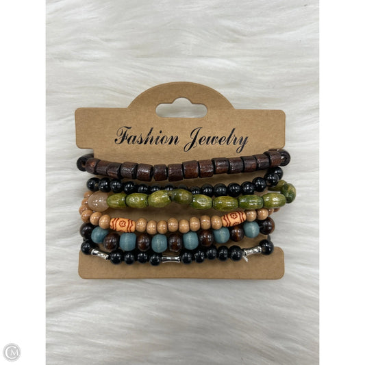 Bracelet Set By Clothes Mentor, Size: 06 Piece Set