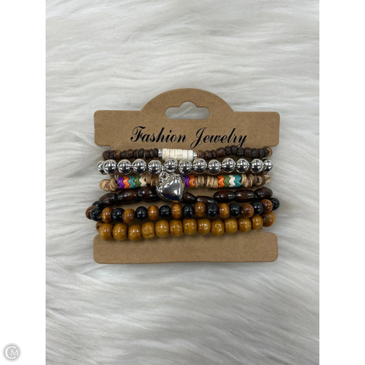 Bracelet Set By Clothes Mentor, Size: 06 Piece Set