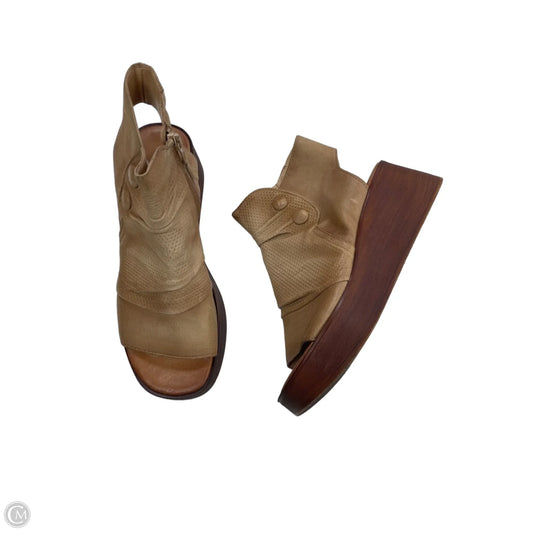 Sandals Heels Platform By Miz Mooz In Tan, Size: 10.5