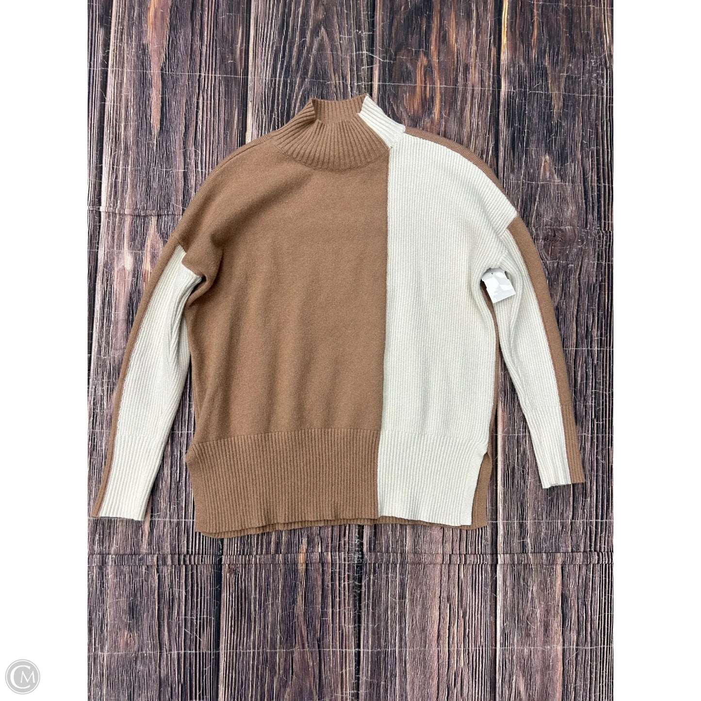 Sweater By Cyrus In Tan, Size: Xs