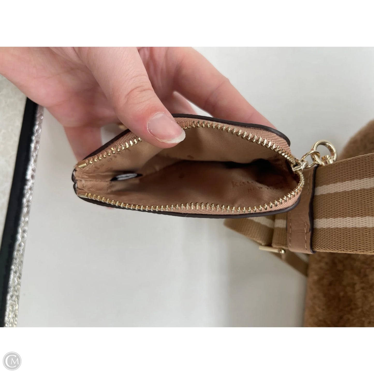 Crossbody Designer By Kate Spade, Size: Large