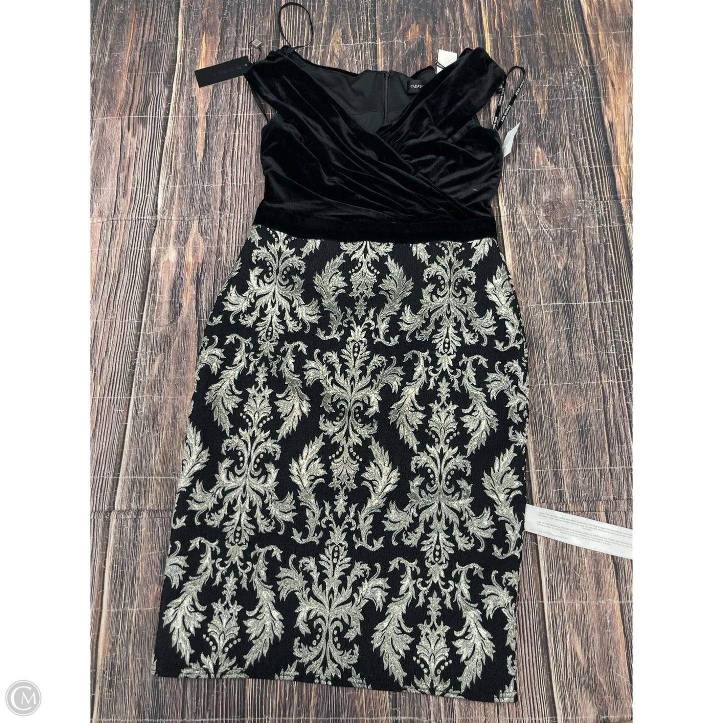 Dress Party Short By Clothes Mentor In Black, Size: 10