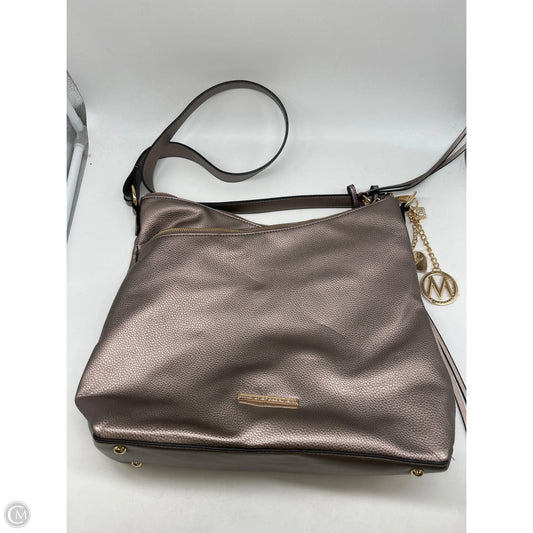 Handbag By Clothes Mentor, Size: Large