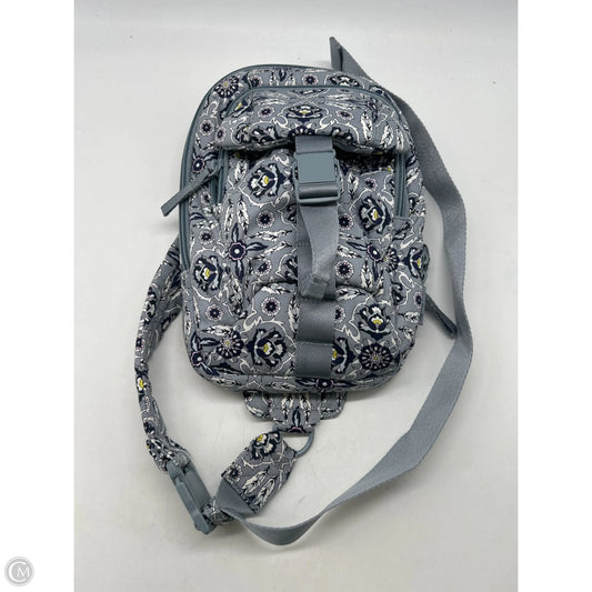 Belt Bag By Vera Bradley, Size: Medium
