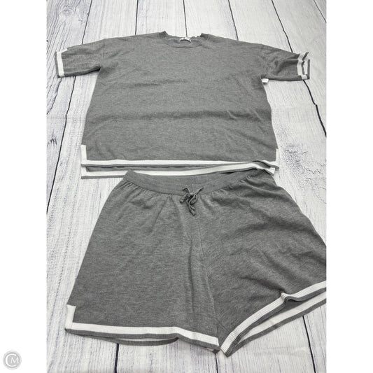 Shorts Set By Ekouaer In Grey, Size: L
