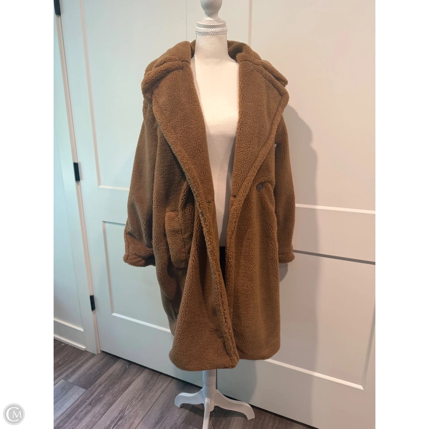 Coat Faux Fur & Sherpa By Universal Thread In Brown, Size: M
