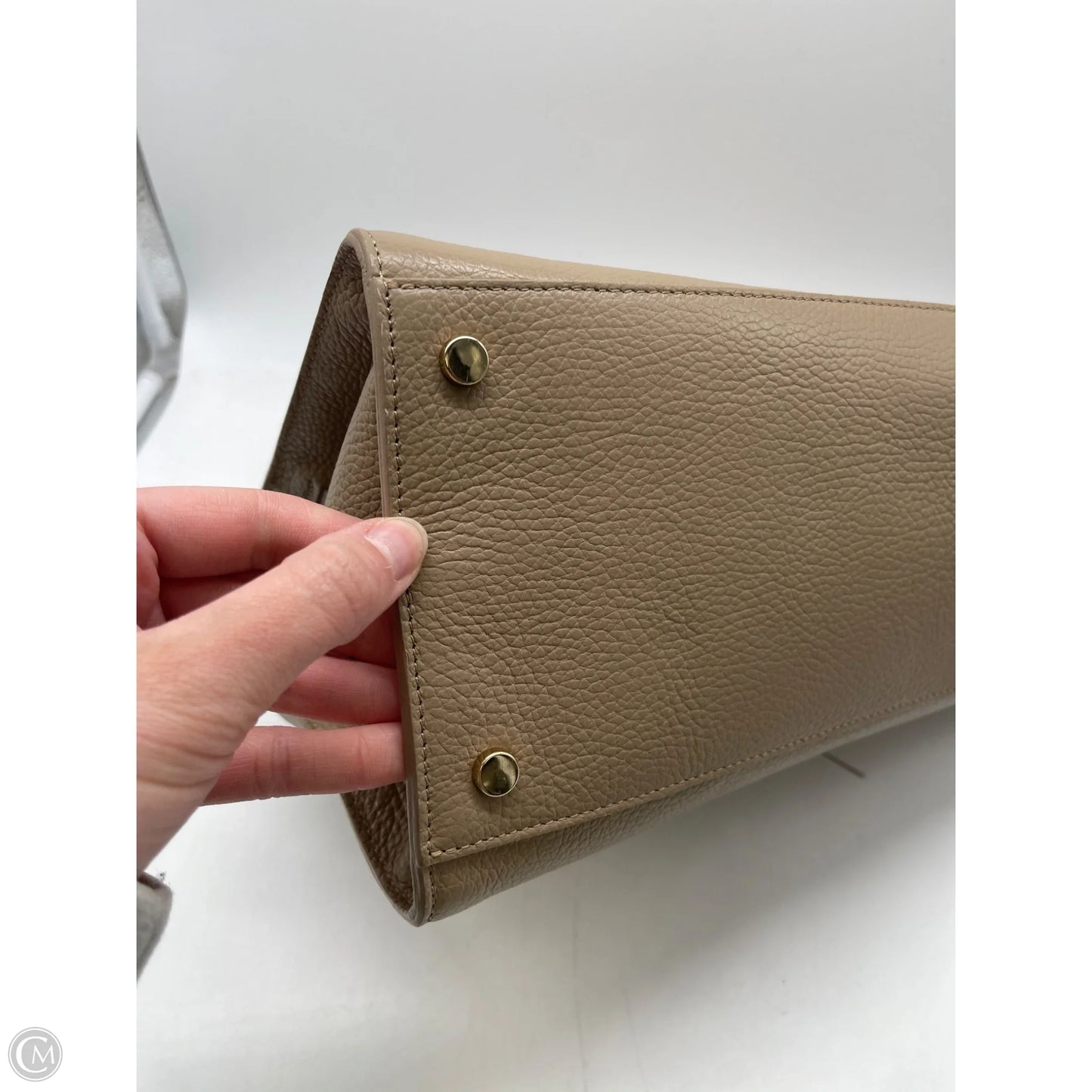 Handbag By Clothes Mentor, Size: Medium