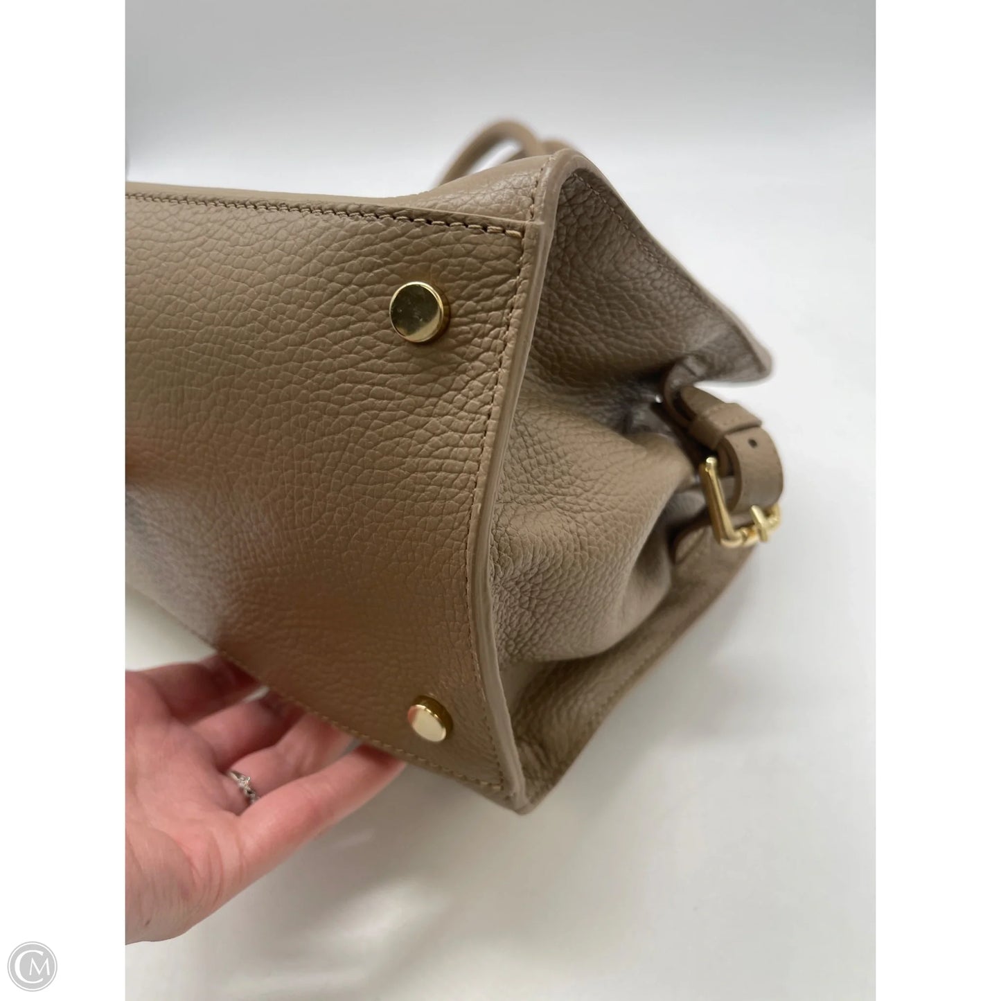 Handbag By Clothes Mentor, Size: Medium