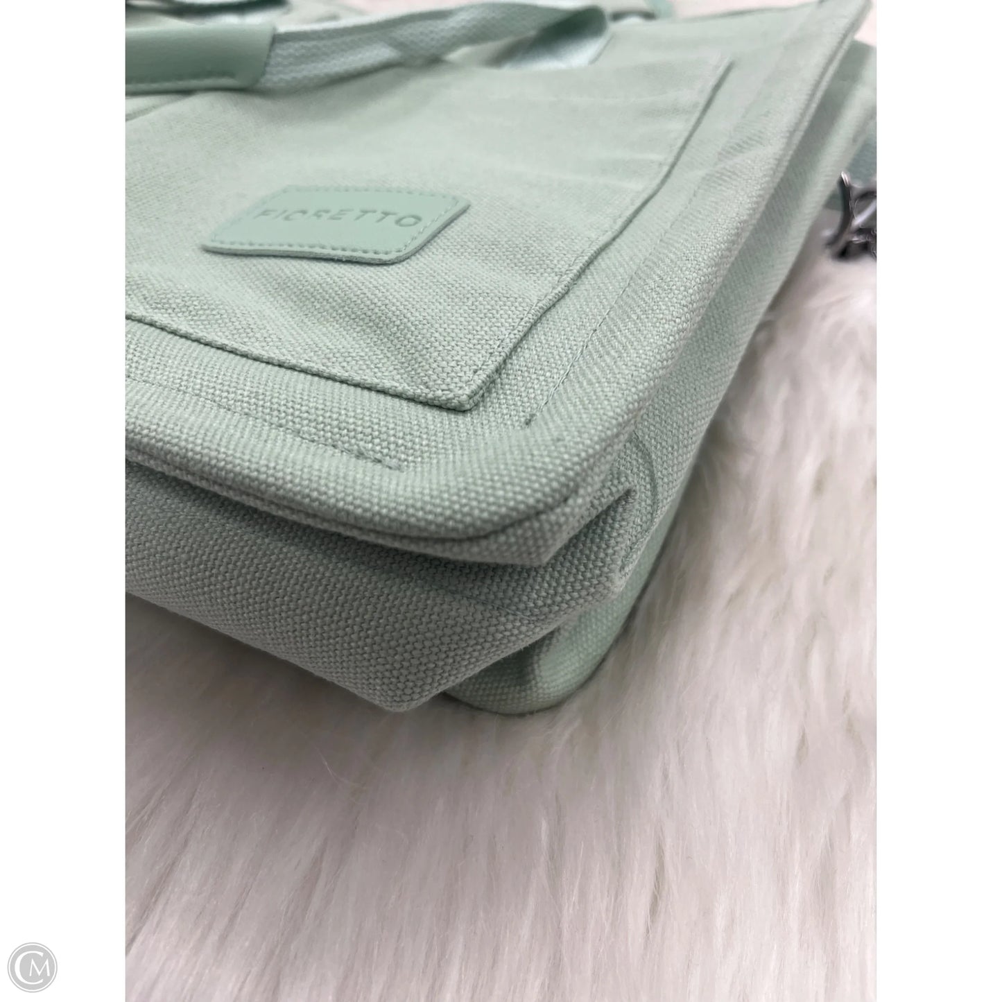 Tote By Clothes Mentor, Size: Medium