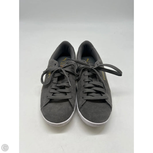 Shoes Sneakers By Puma In Grey, Size: 6.5