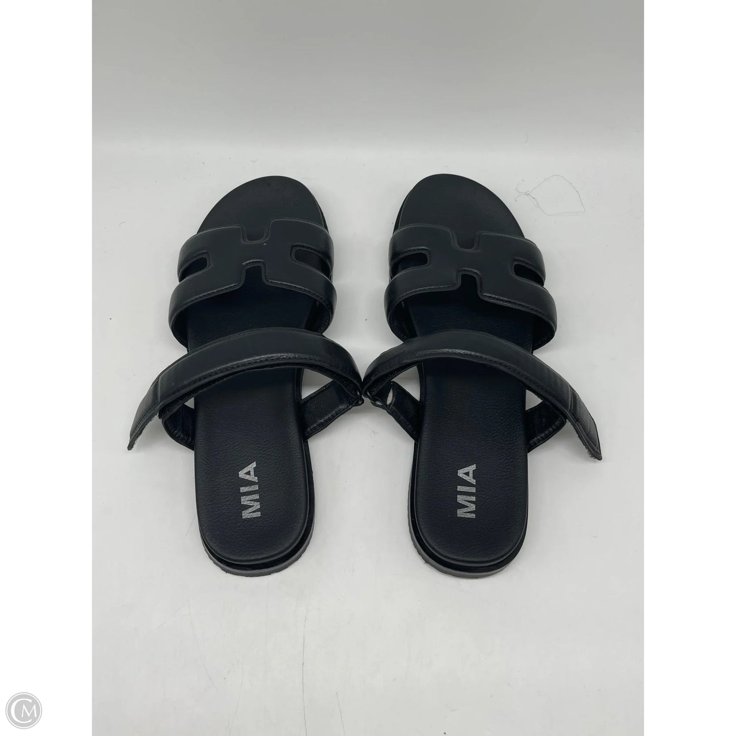 Sandals Flats By Mia In Black, Size: 8.5
