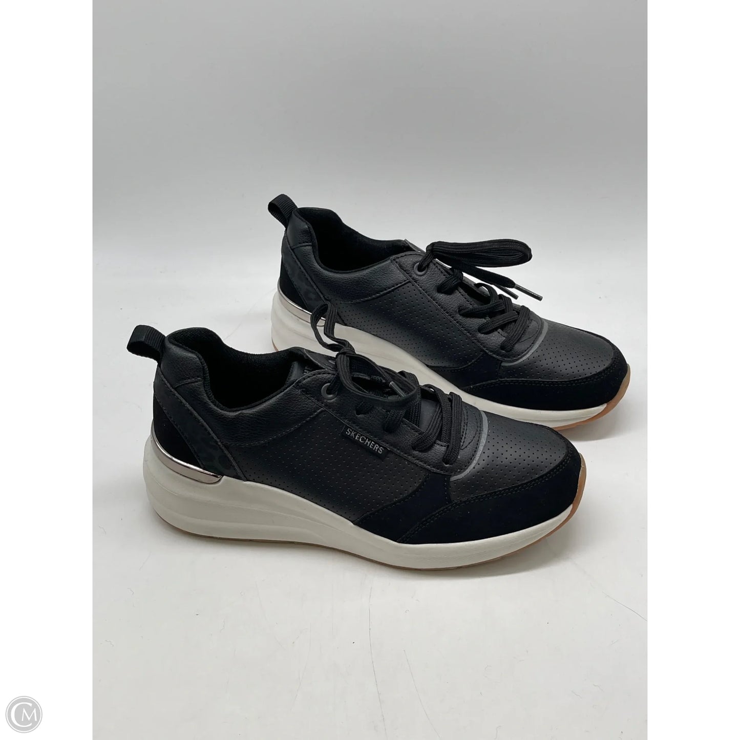 Shoes Sneakers By Skechers In Black, Size: 8