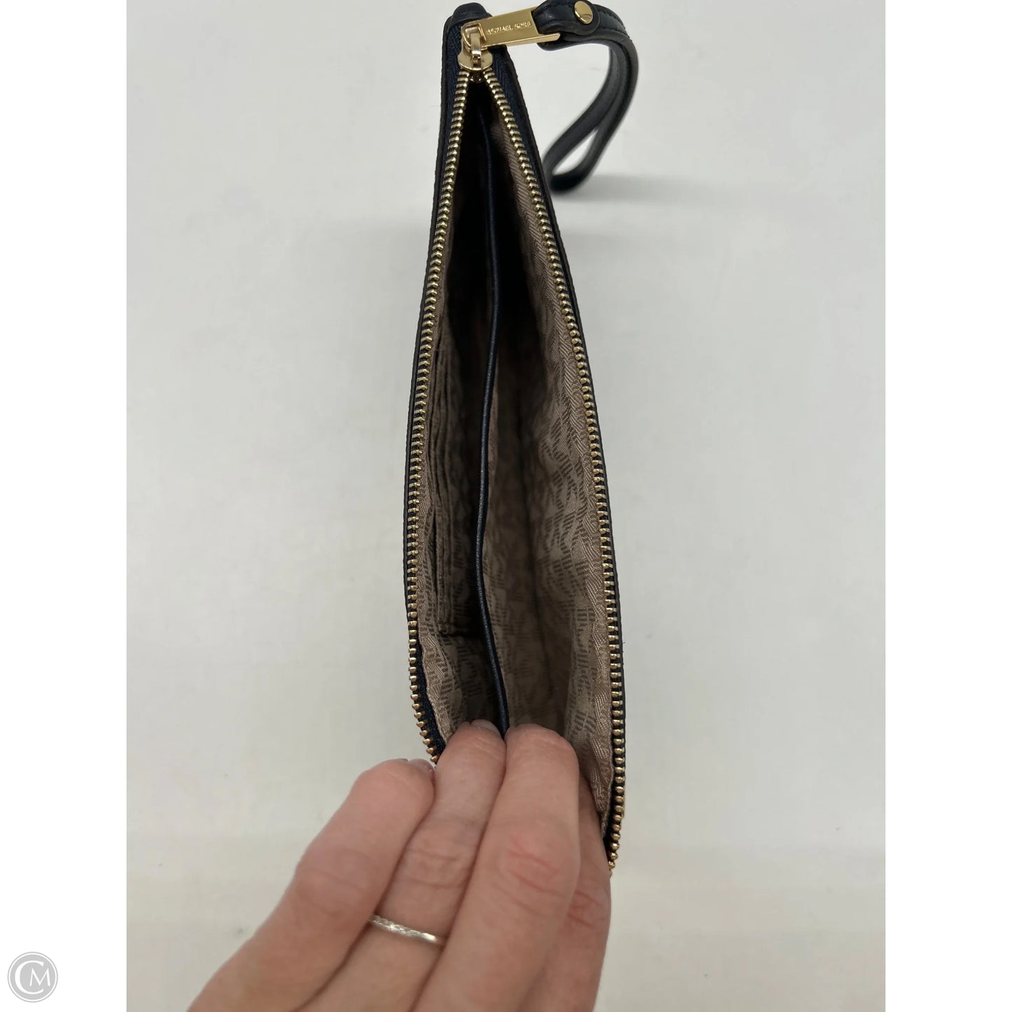 Wristlet Designer By Michael Kors, Size: Medium