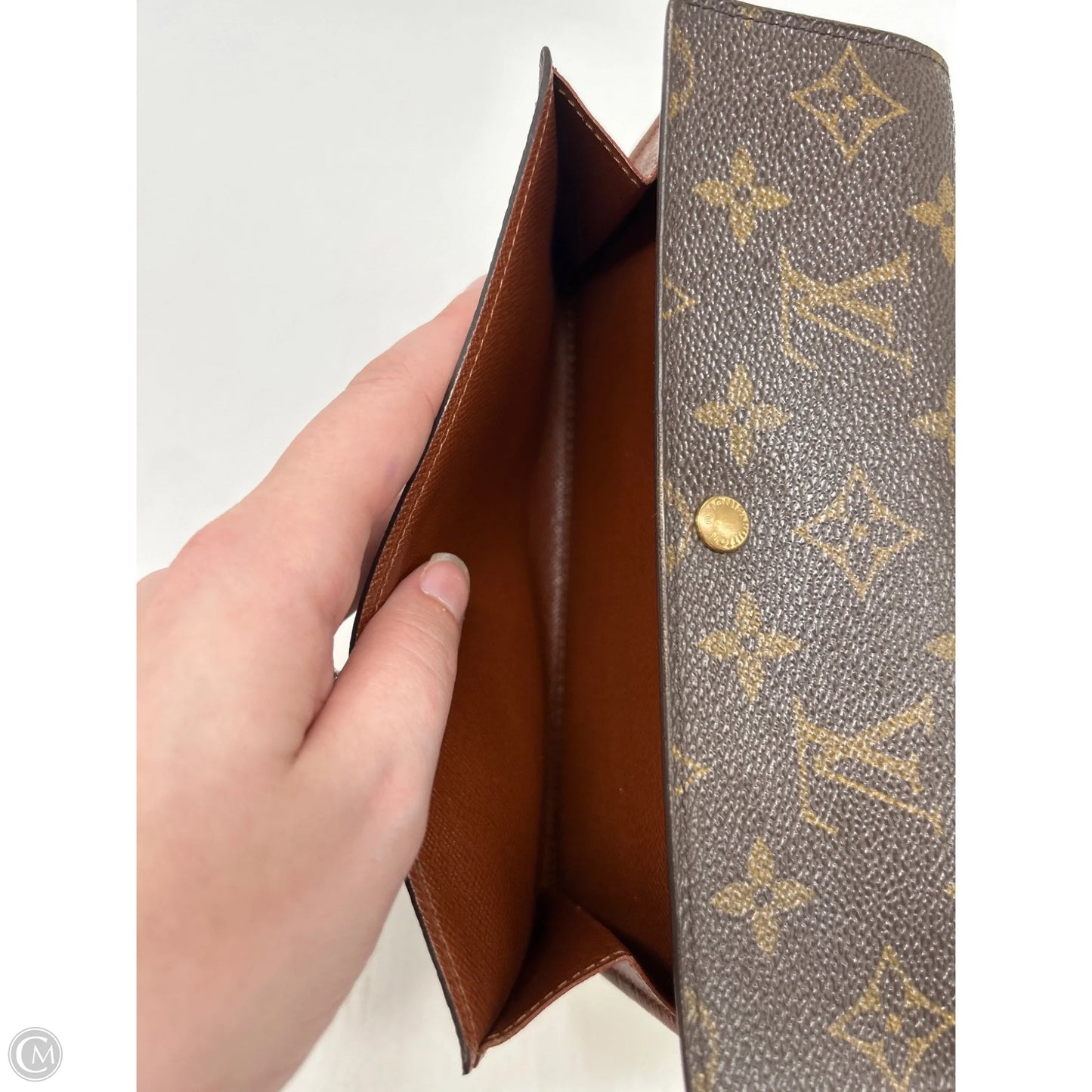Wallet Luxury Designer By Louis Vuitton, Size: Medium