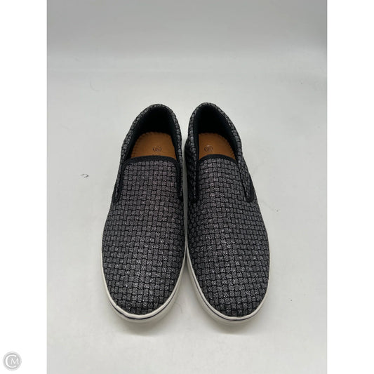 Shoes Sneakers By Bernie Mev In Silver, Size: 8.5