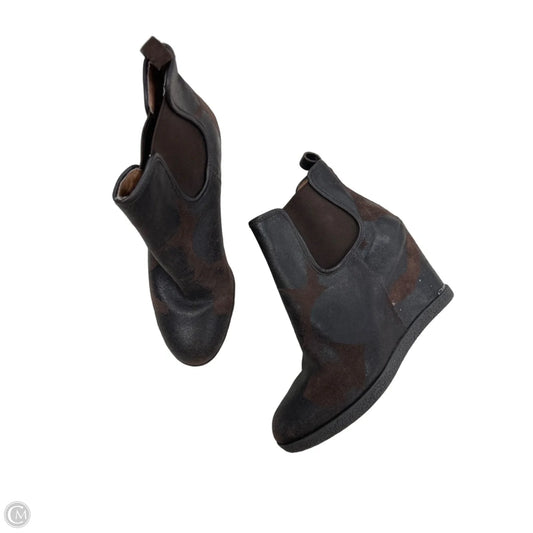 Boots Ankle Heels By Donald Pliner In Brown, Size: 8