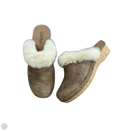 Shoes Heels Wedge By Corkys In Brown, Size: 11