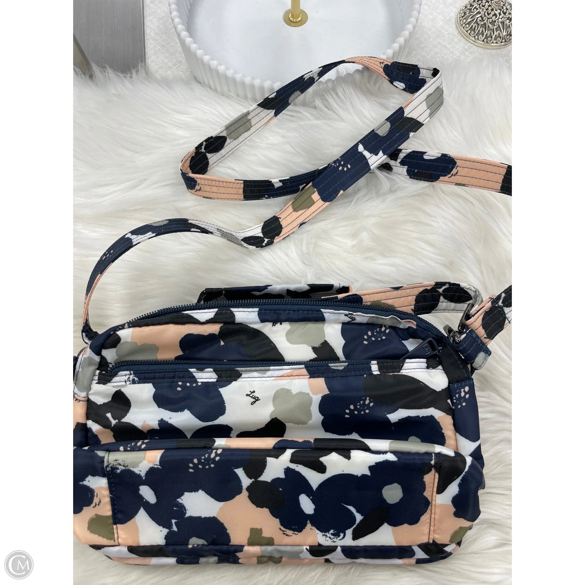Crossbody By Lug, Size: Medium