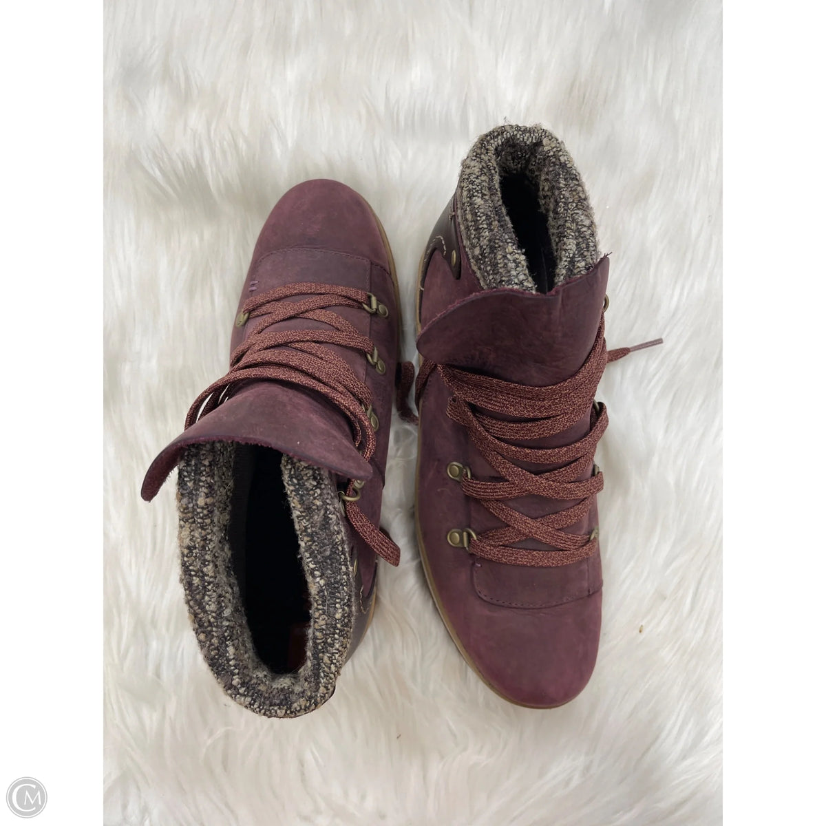 Boots Ankle Flats By Merrell In Maroon, Size: 8.5