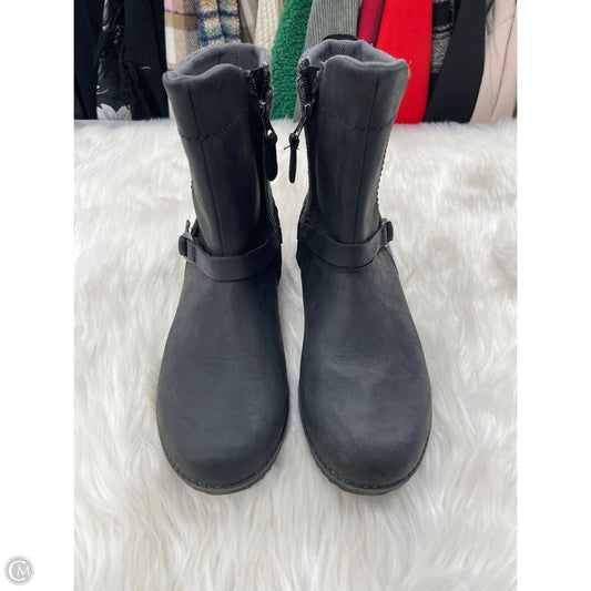 Boots Rain By Eddie Bauer In Black, Size: 9