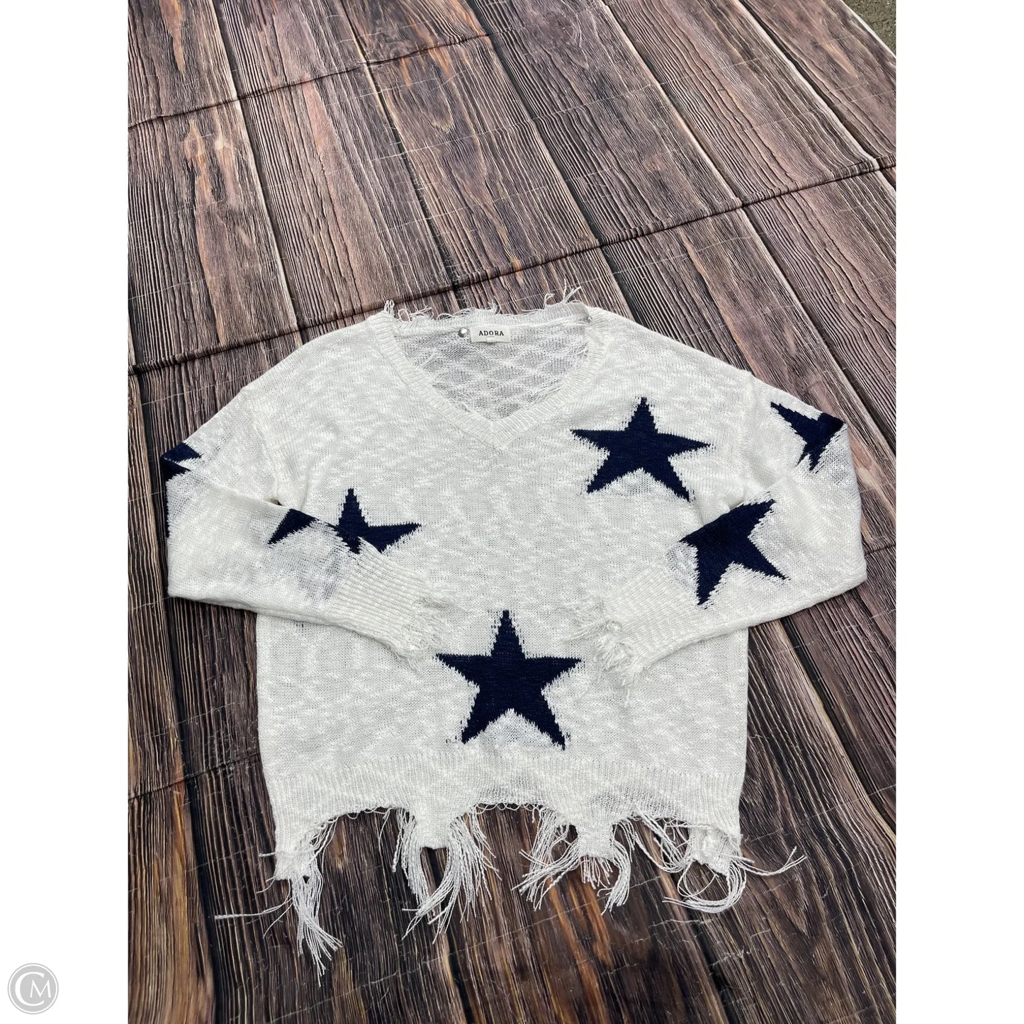Sweater By Adore In White, Size: S