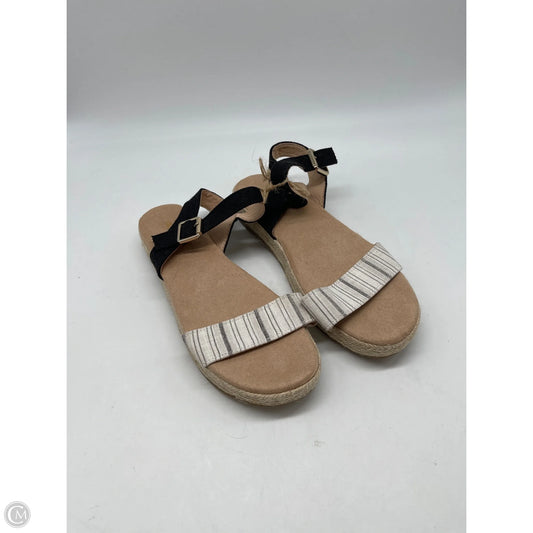 Sandals Flats By Old Navy In Brown, Size: 7