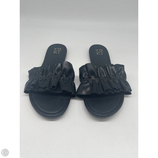 Sandals Flats By Yoki In Black, Size: 8.5