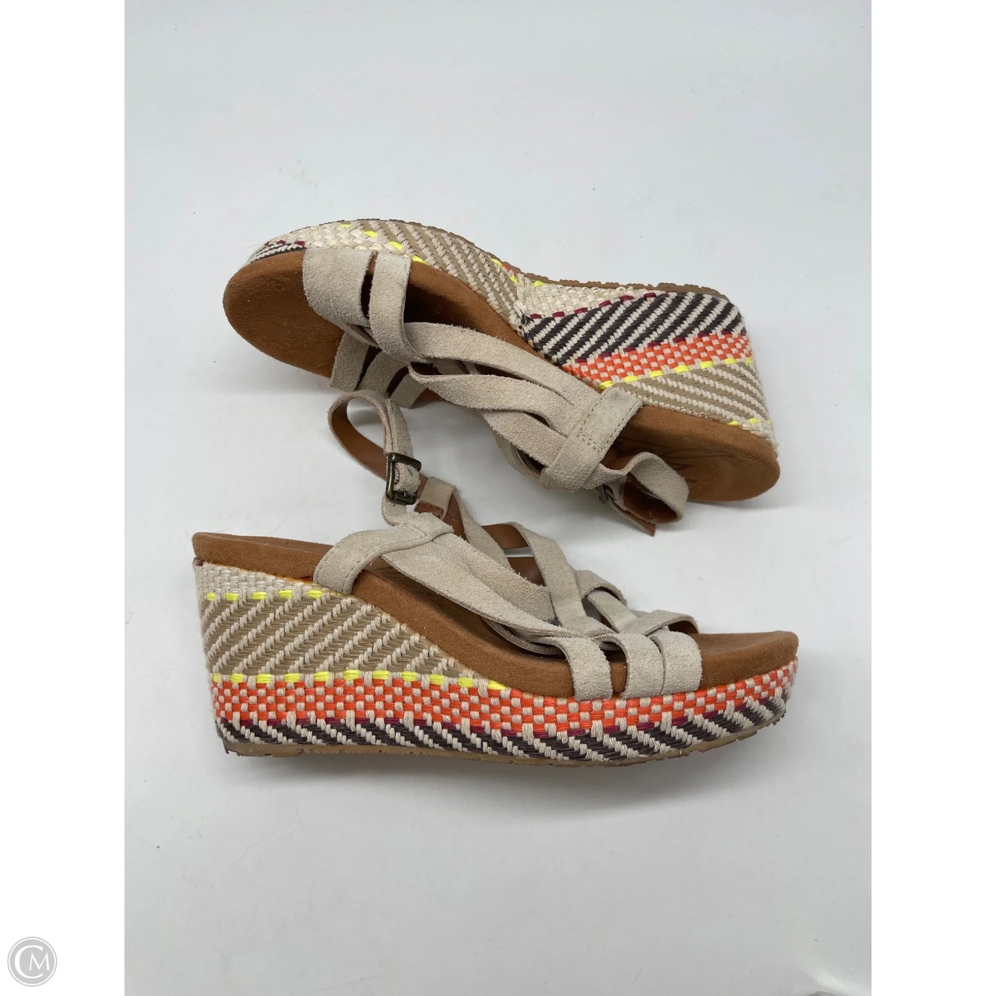 Sandals Heels Wedge By Clothes Mentor In Tan, Size: 6.5