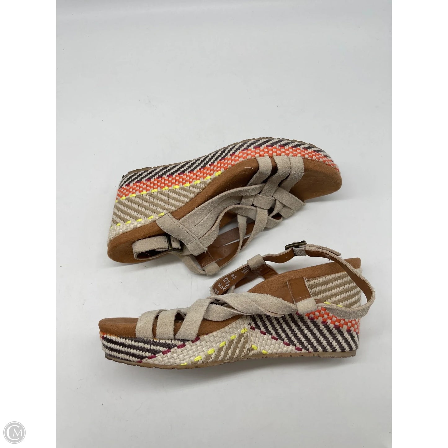 Sandals Heels Wedge By Clothes Mentor In Tan, Size: 6.5