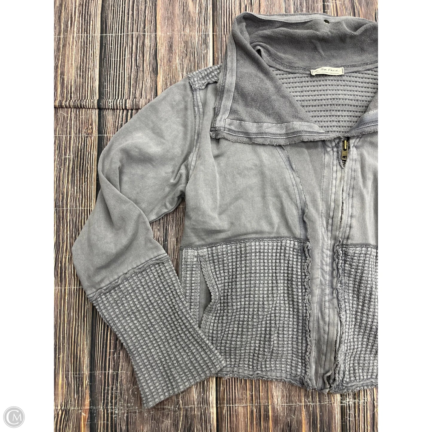 Sweatshirt Hoodie By We The Free In Grey, Size: L