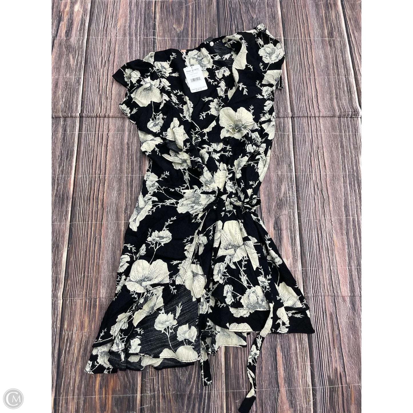 Dress Casual Short By Free People In Black, Size: L