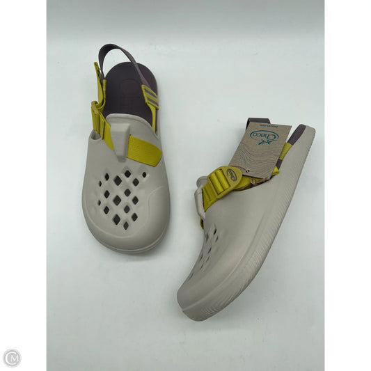 Shoes Flats By Chacos In Grey, Size: 9