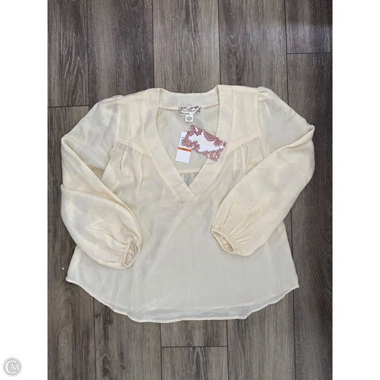 Top Long Sleeve By Clothes Mentor In Cream, Size: S