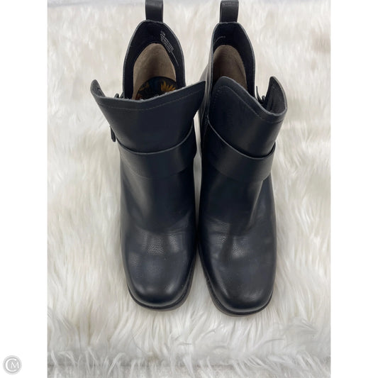 Boots Ankle Heels By Korks In Black, Size: 11
