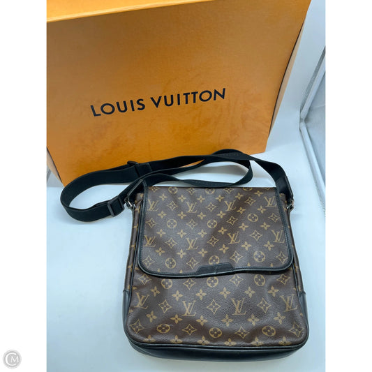 Handbag Luxury Designer By Louis Vuitton, Size: Medium
