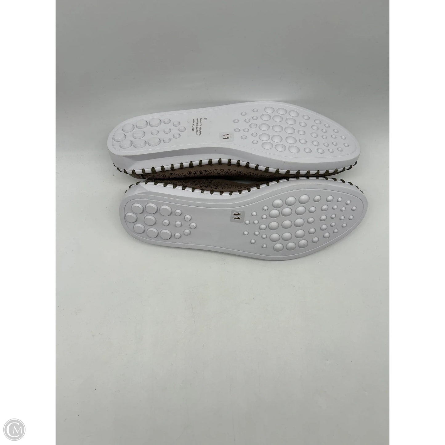 Shoes Flats By Clothes Mentor In Brown, Size: 11