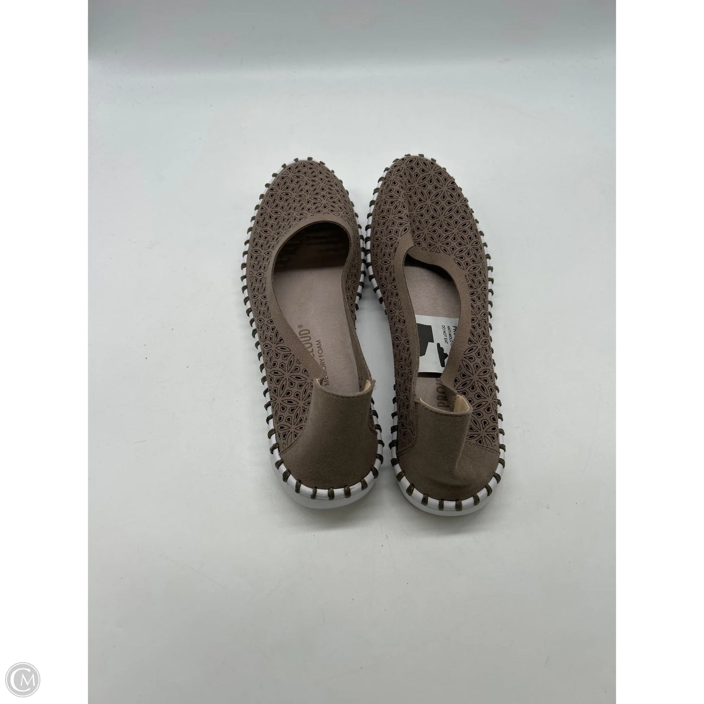 Shoes Flats By Clothes Mentor In Brown, Size: 11