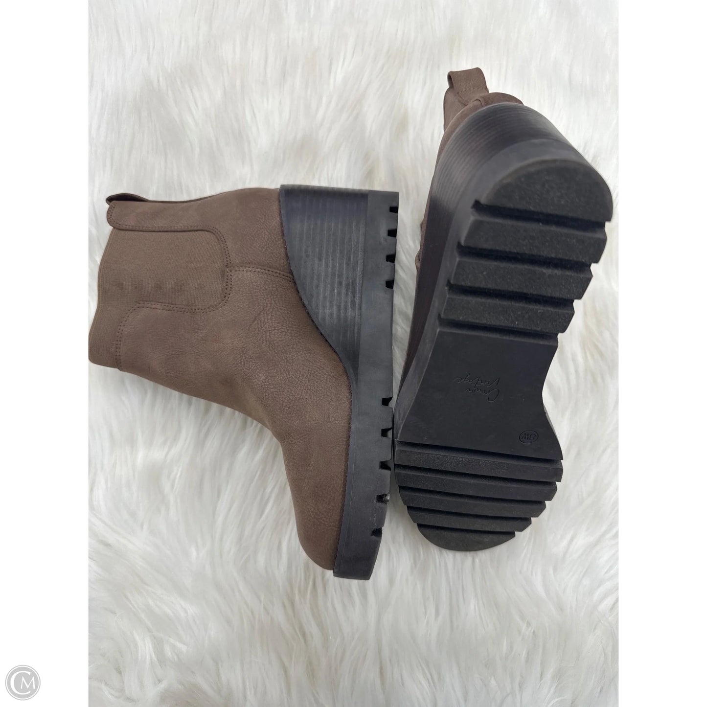 Boots Ankle Heels By Crown Vintage In Brown, Size: 8